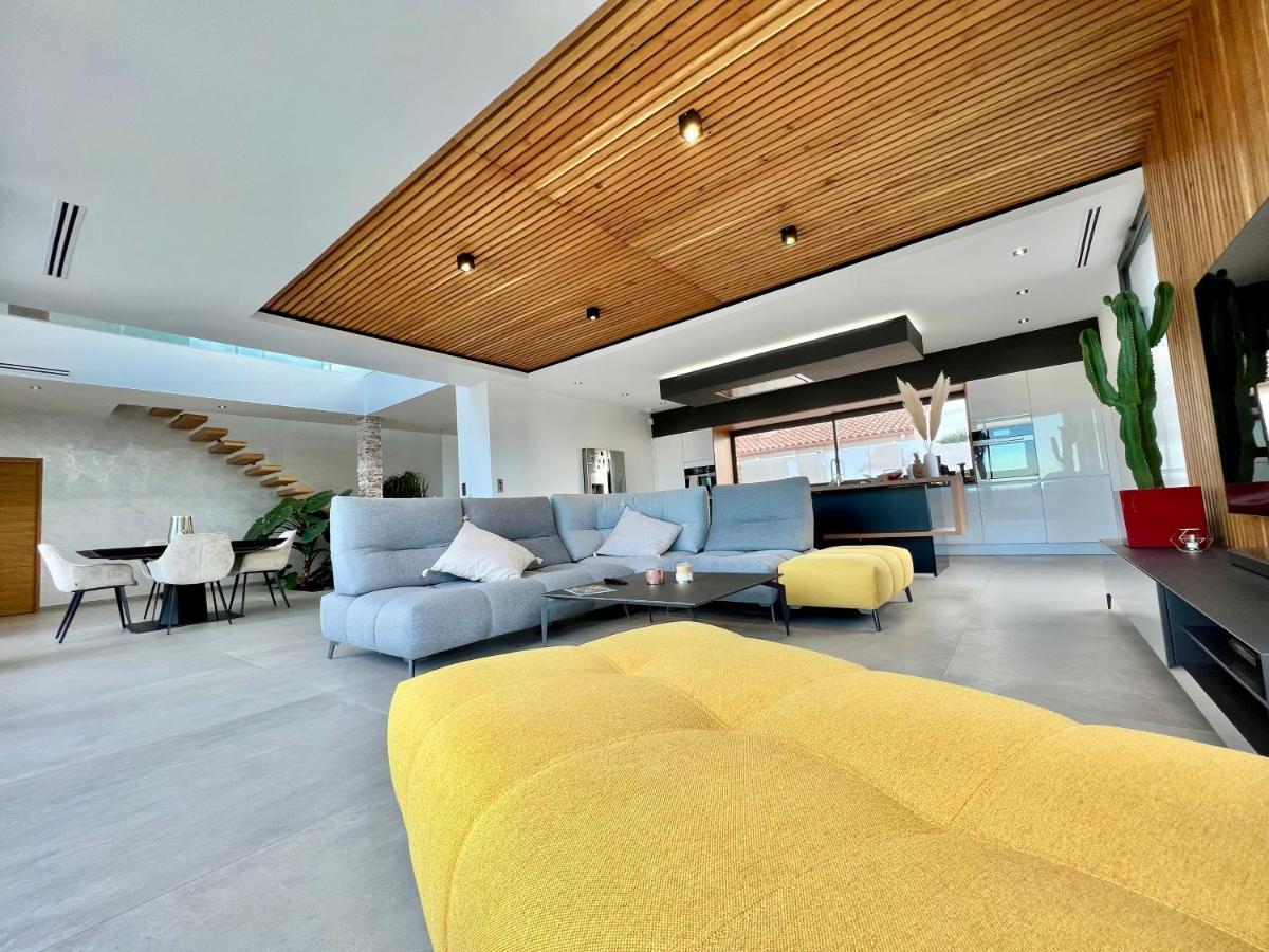Villa D'Exception Avec Piscine A Debordement - Vue Panoramique Saint-Nazaire  Esterno foto
